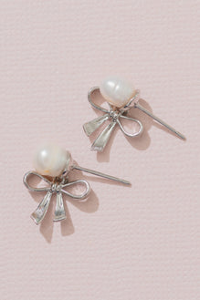 Pearl Time Earrings