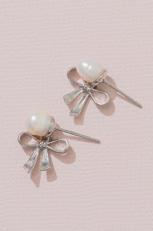 Pearl Time Earrings