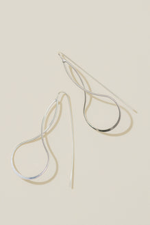 Twirl of Grace Earrings
