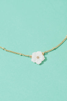 Ivory Bloom Necklace