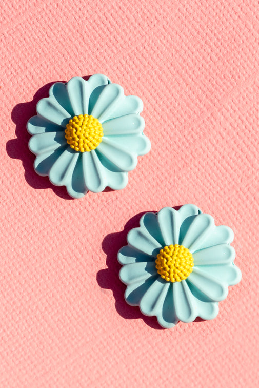 Type 1 Daisy Blue Earrings