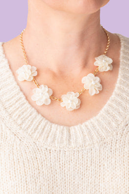 Vanilla Blooms Necklace/Earring set