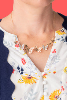 New Flights Necklace/Earring Set