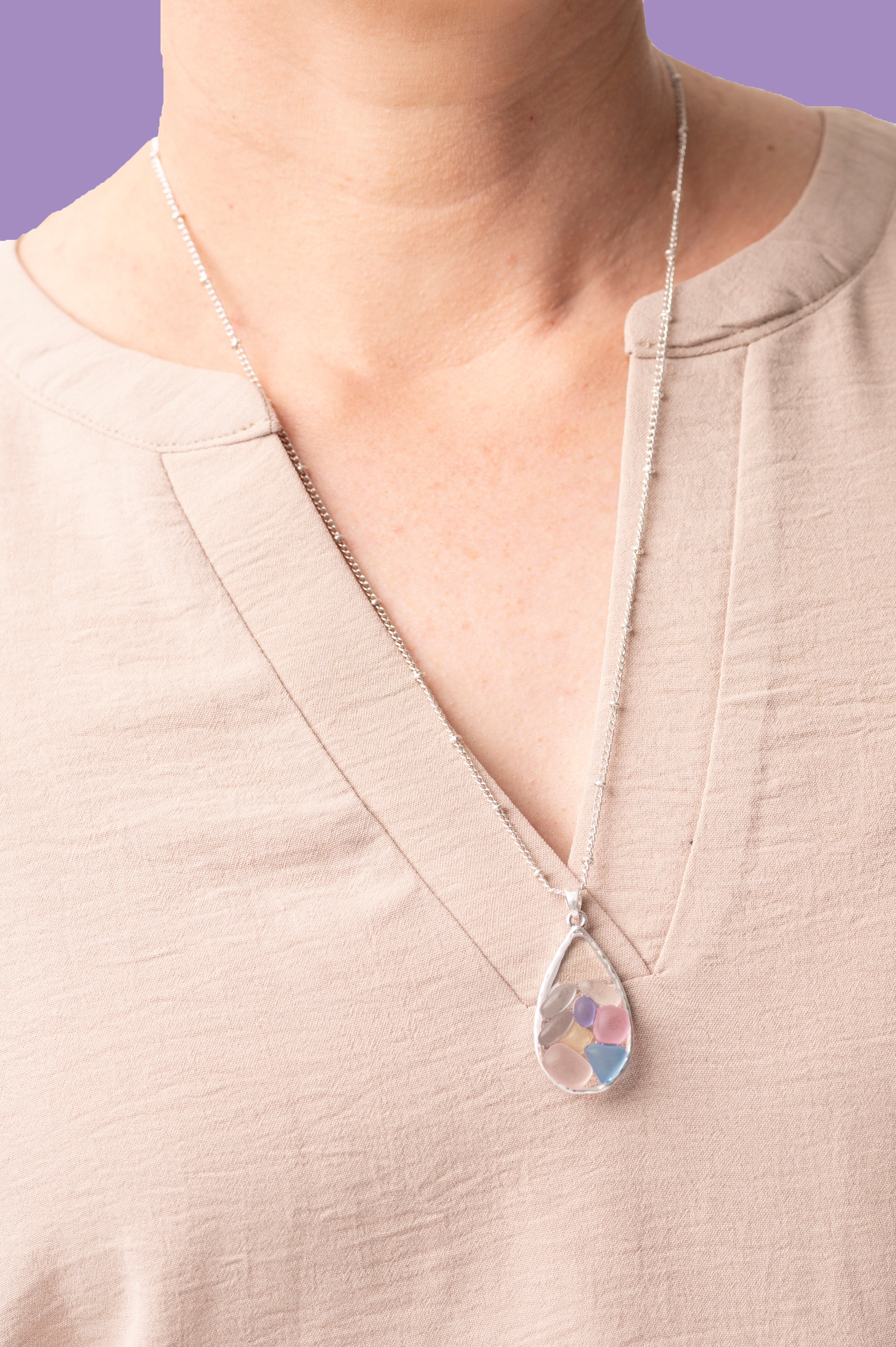 Subtle Stones Necklace