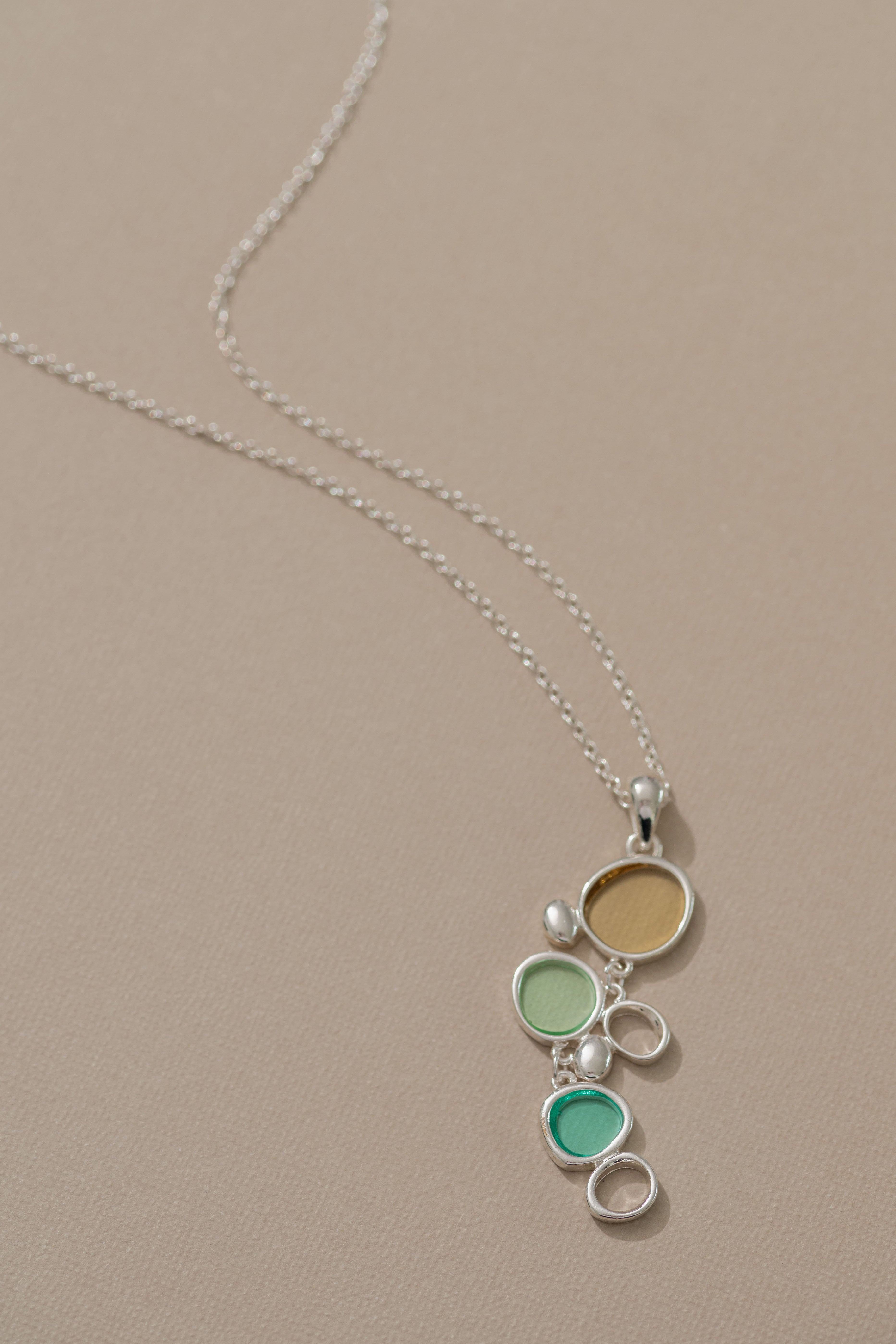 Color Lenses Necklace