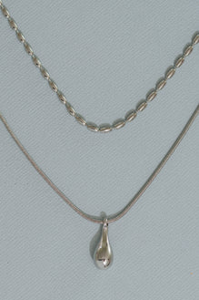 Metallic Drop Necklace