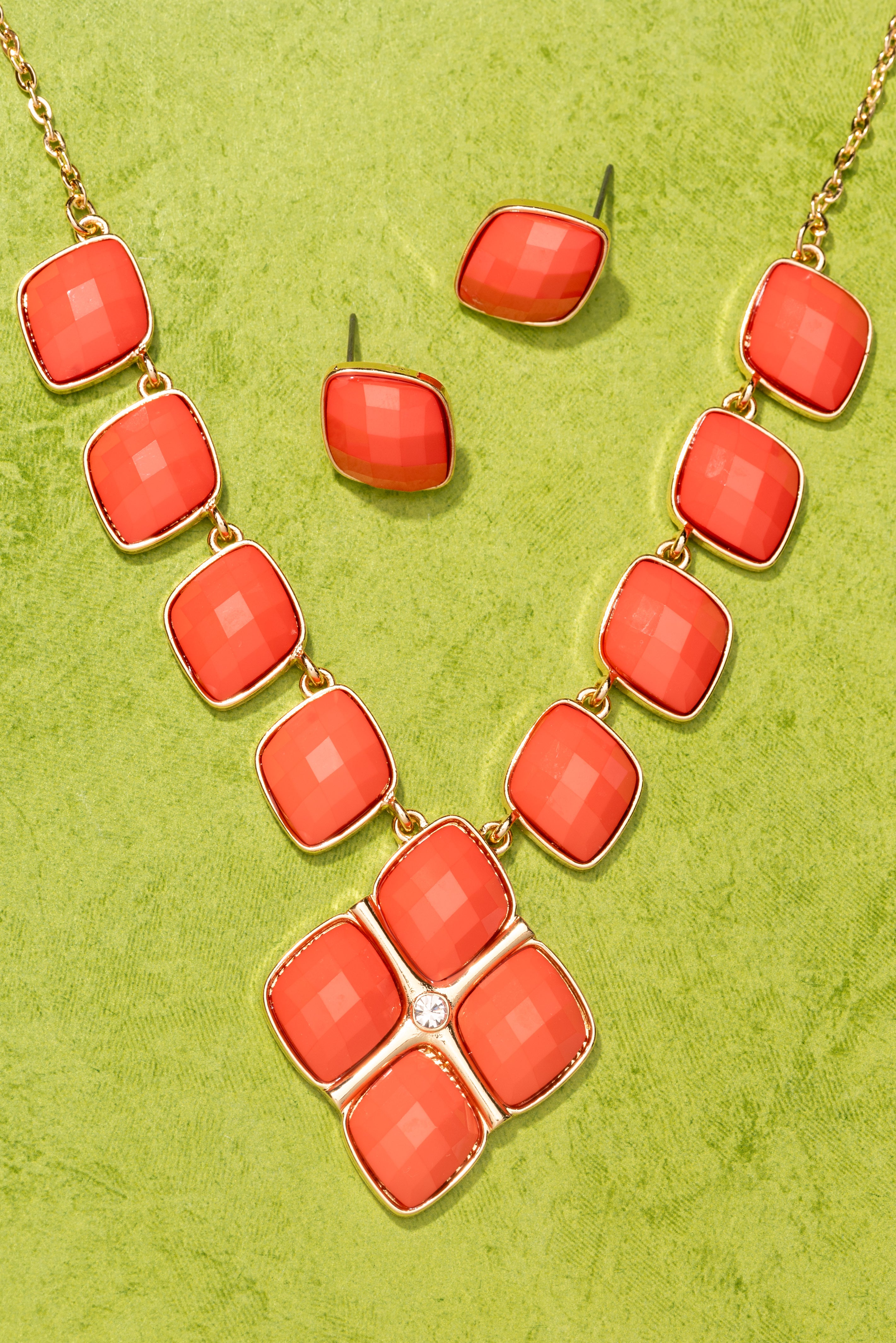Type 3 Diamond Coral Necklace/Earring Set
