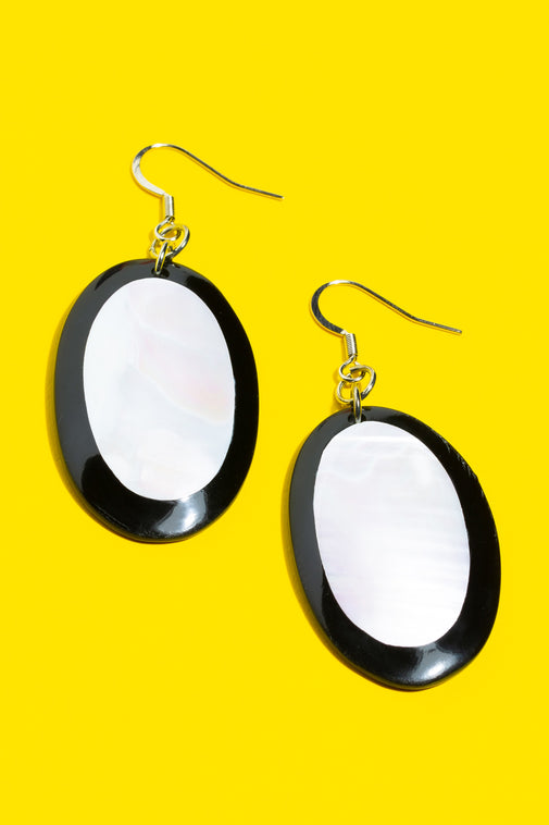 Type 4 Bold Me Oval Earrings