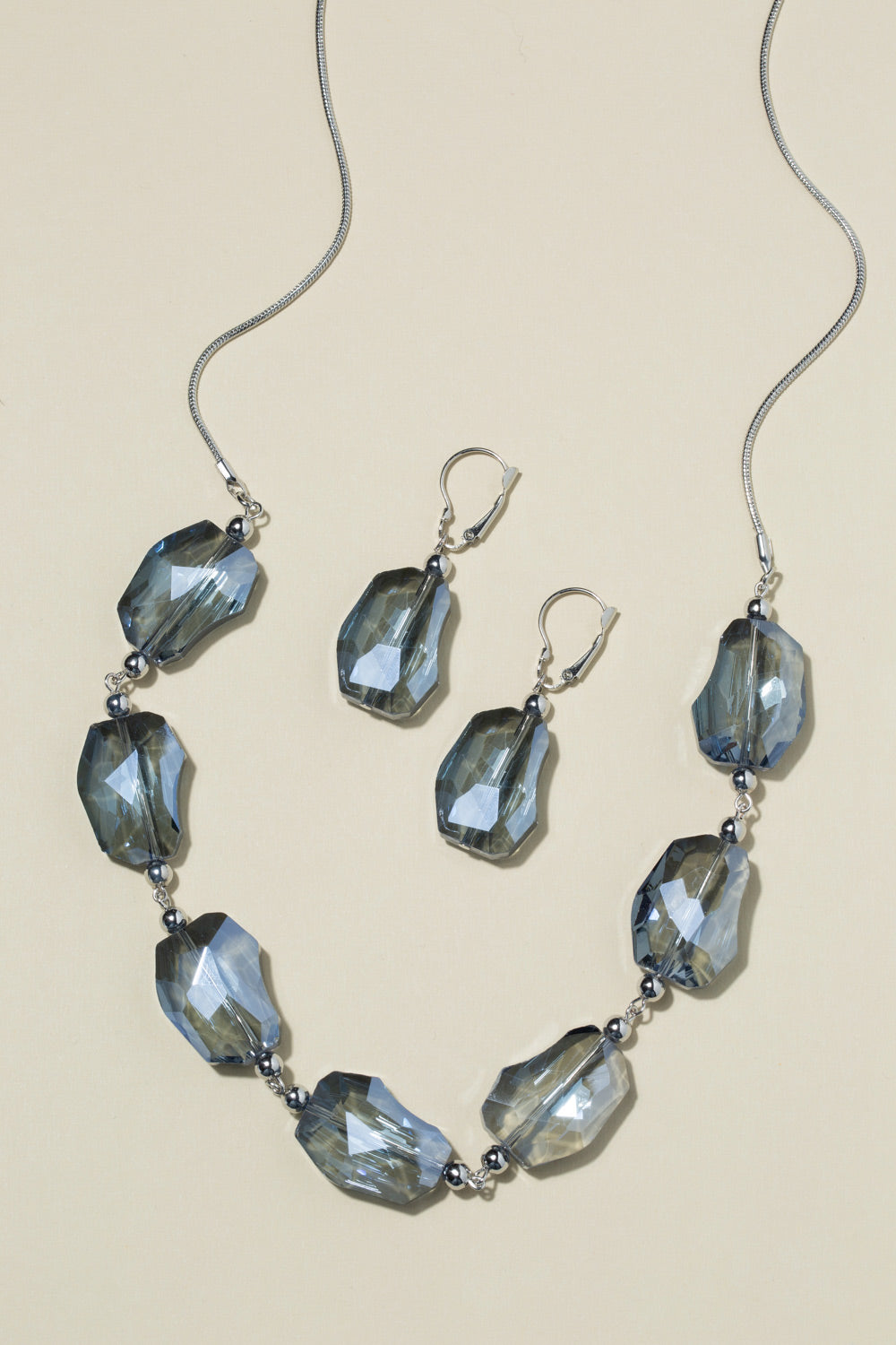 Type 2 Opening Night Necklace/Earrings Set