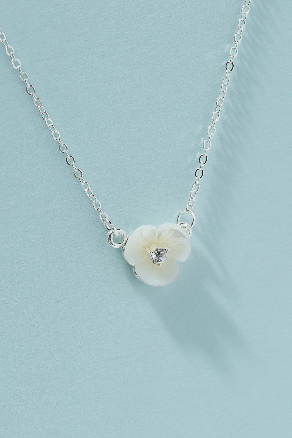 Type 2 Sego Lily Necklace